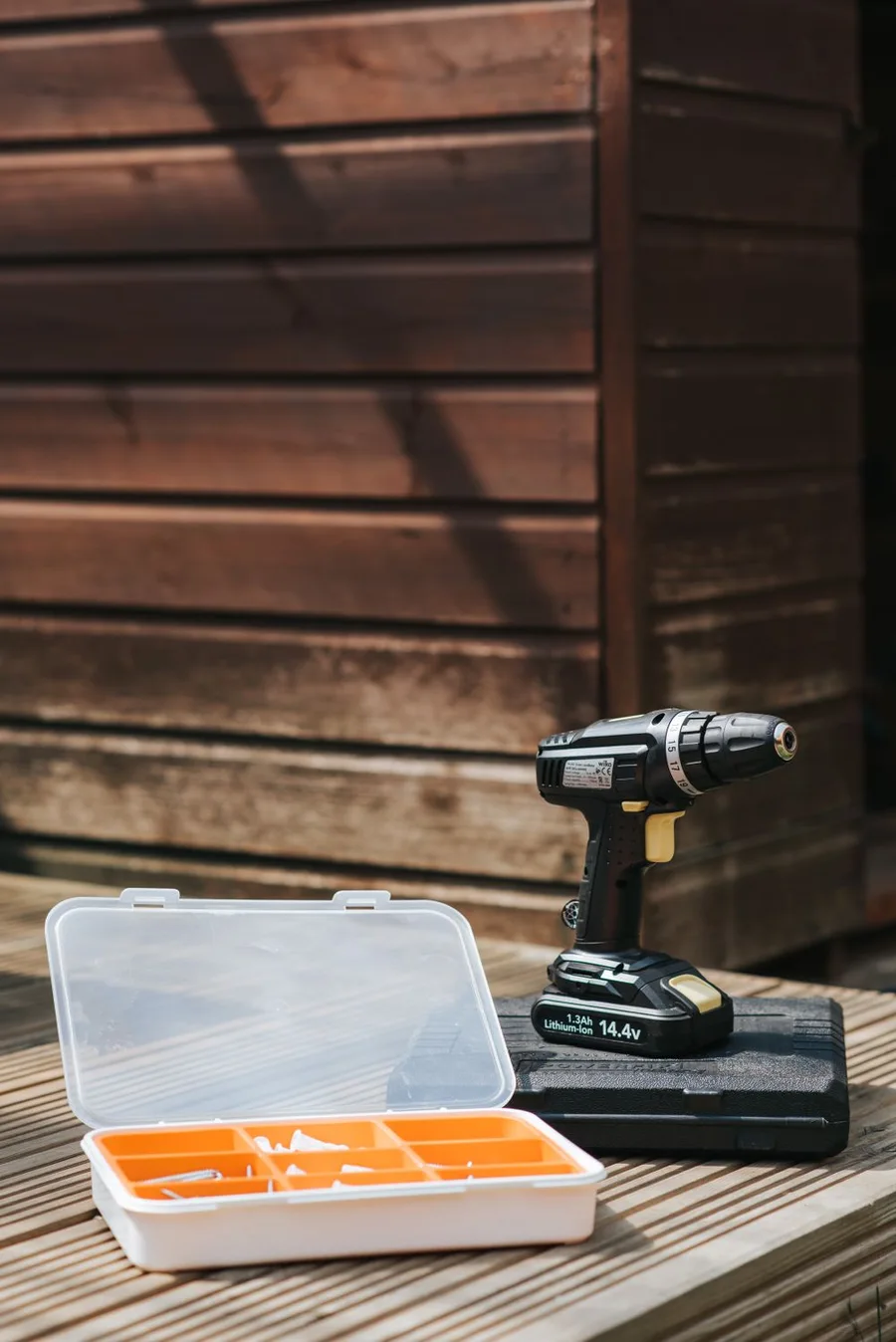 Odd jobs for landlords